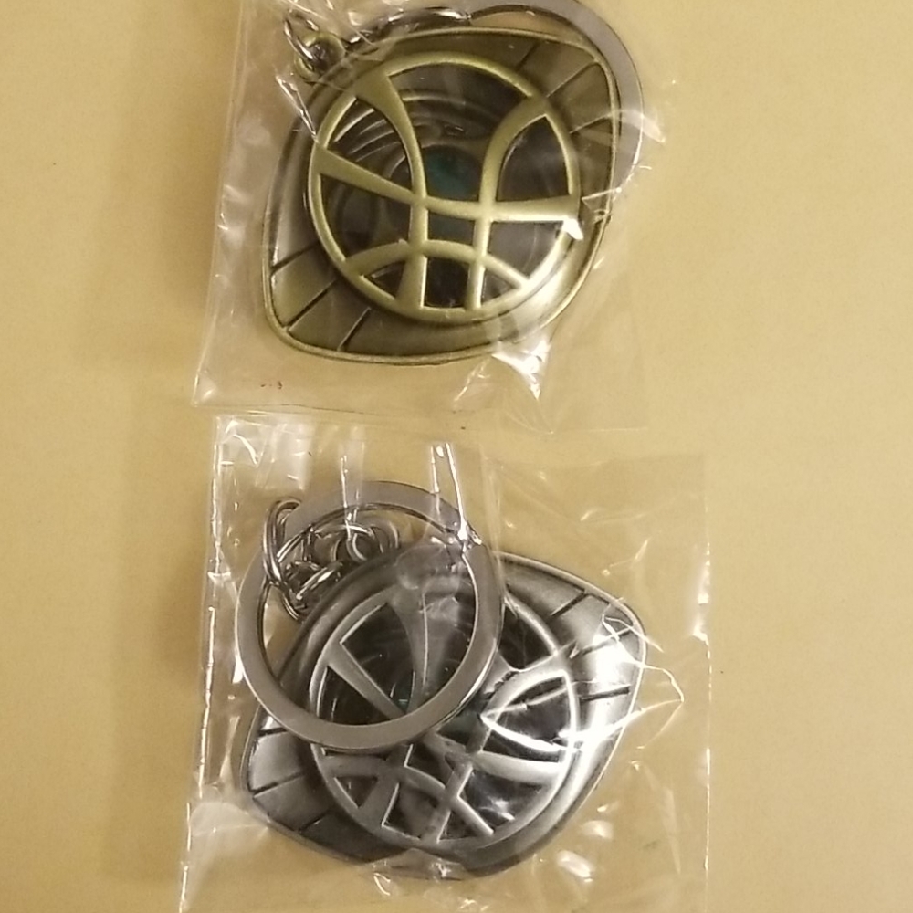 Marvel Dr. Strange keychain